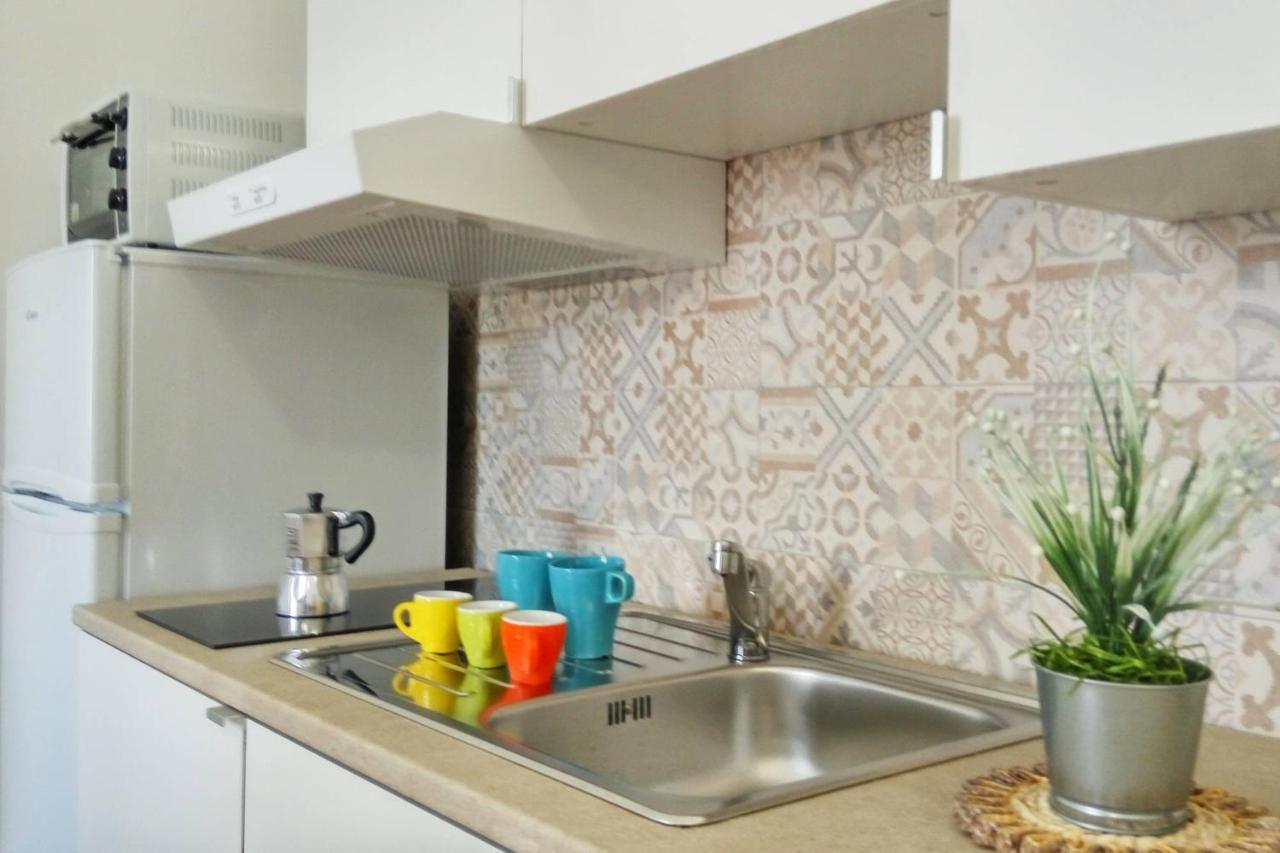 Toledo Street B&B Наполи Екстериор снимка